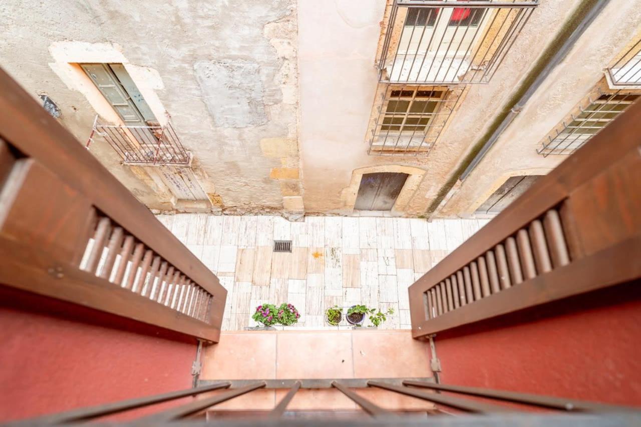 Old Town By Unik Tarragona Exterior photo